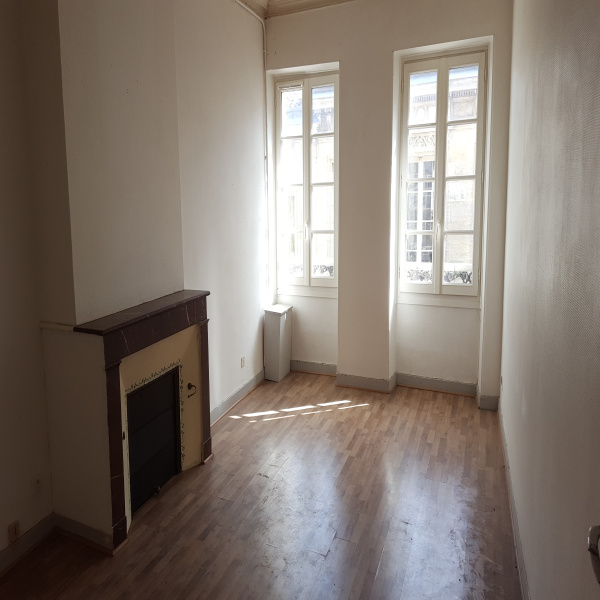 Offres de vente Appartement Bordeaux 33000