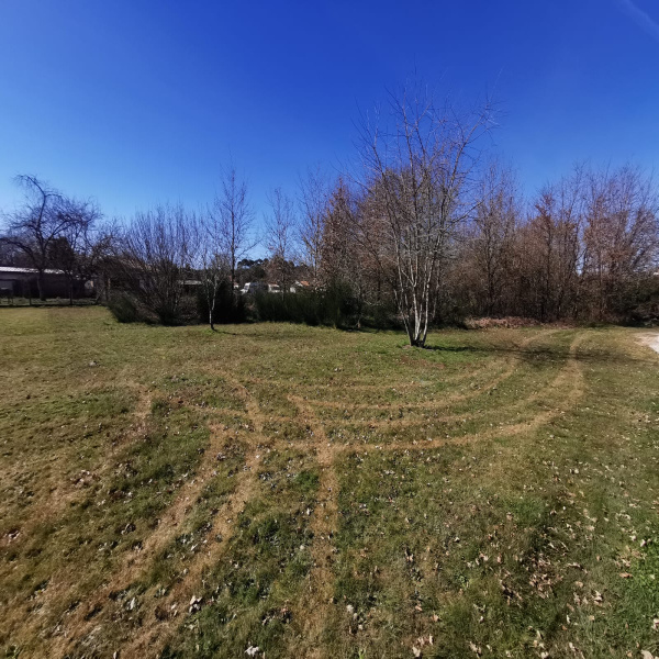 Offres de vente Terrain Le Pian-Médoc 33290